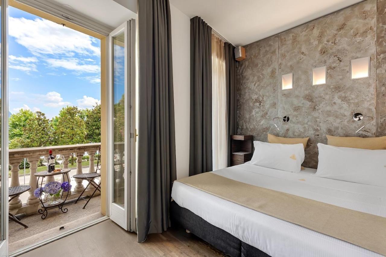 Casa Alle Colonne By Hotel Ancora 韦尔巴尼亚 外观 照片