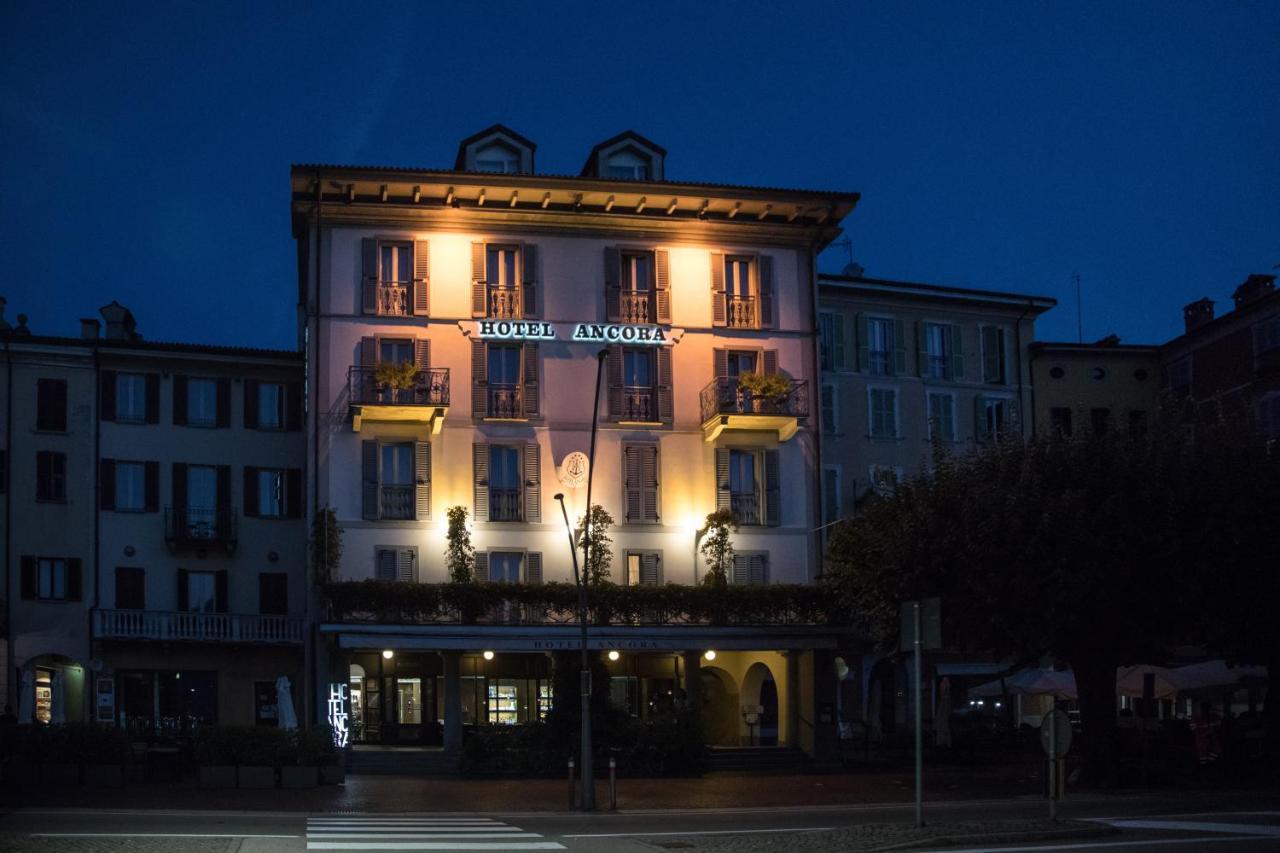 Casa Alle Colonne By Hotel Ancora 韦尔巴尼亚 外观 照片